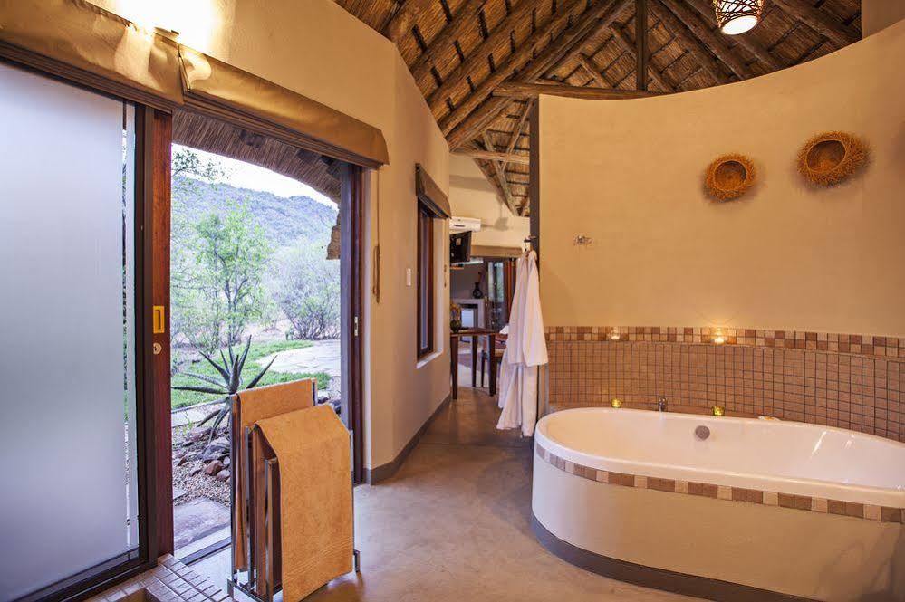 Tambuti Lodge Pilanesberg Bagian luar foto