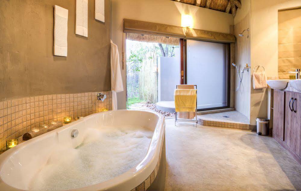 Tambuti Lodge Pilanesberg Bagian luar foto