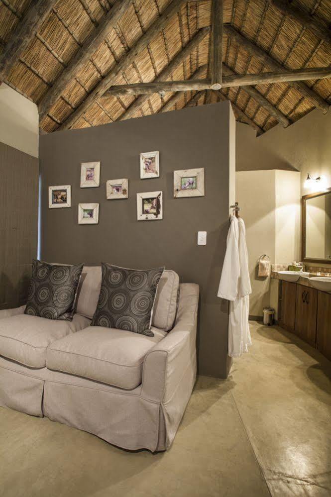 Tambuti Lodge Pilanesberg Bagian luar foto
